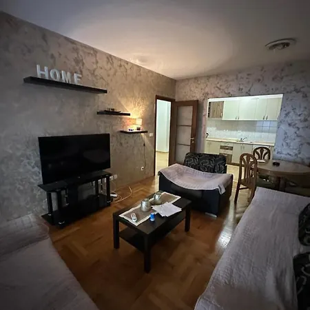 Greta Apartment